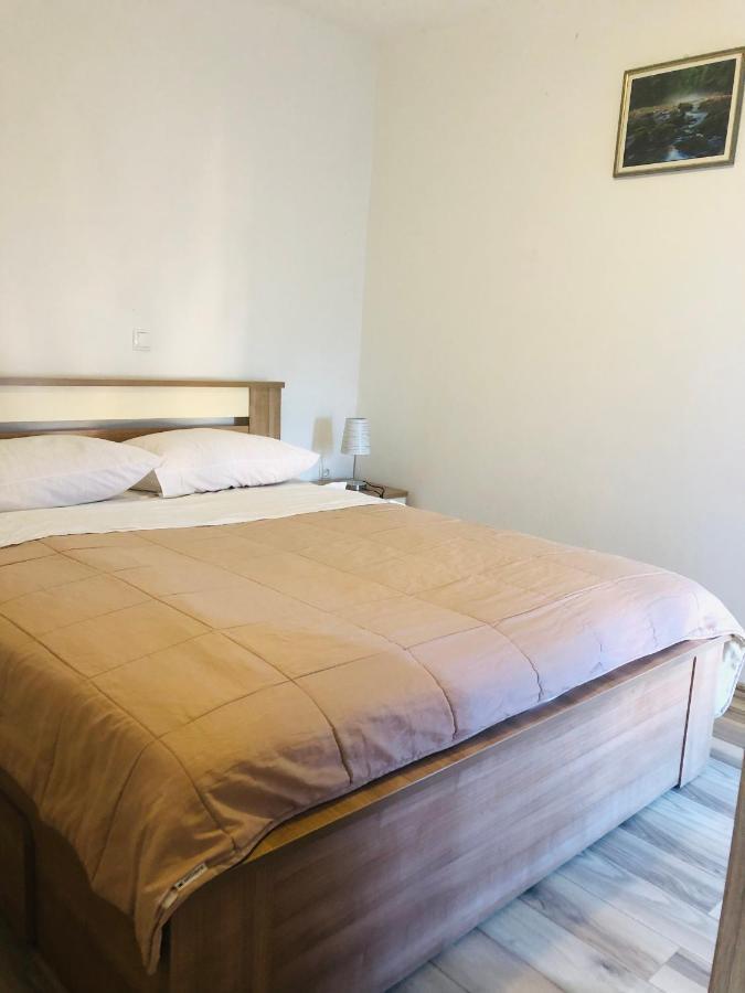 Apartmani Veronika Sukosan Luaran gambar